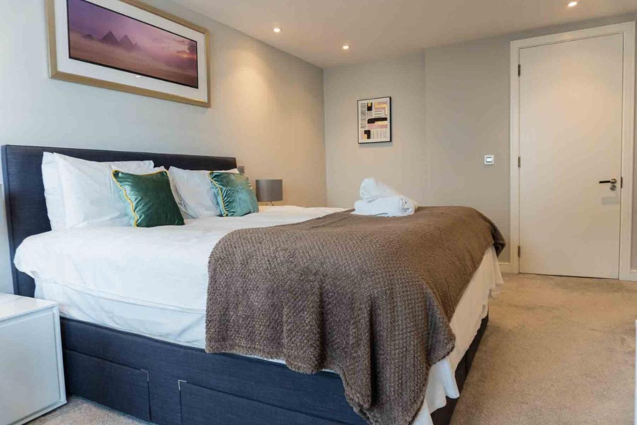 Gunwharf Quays Apartments Portsmouth Exteriér fotografie