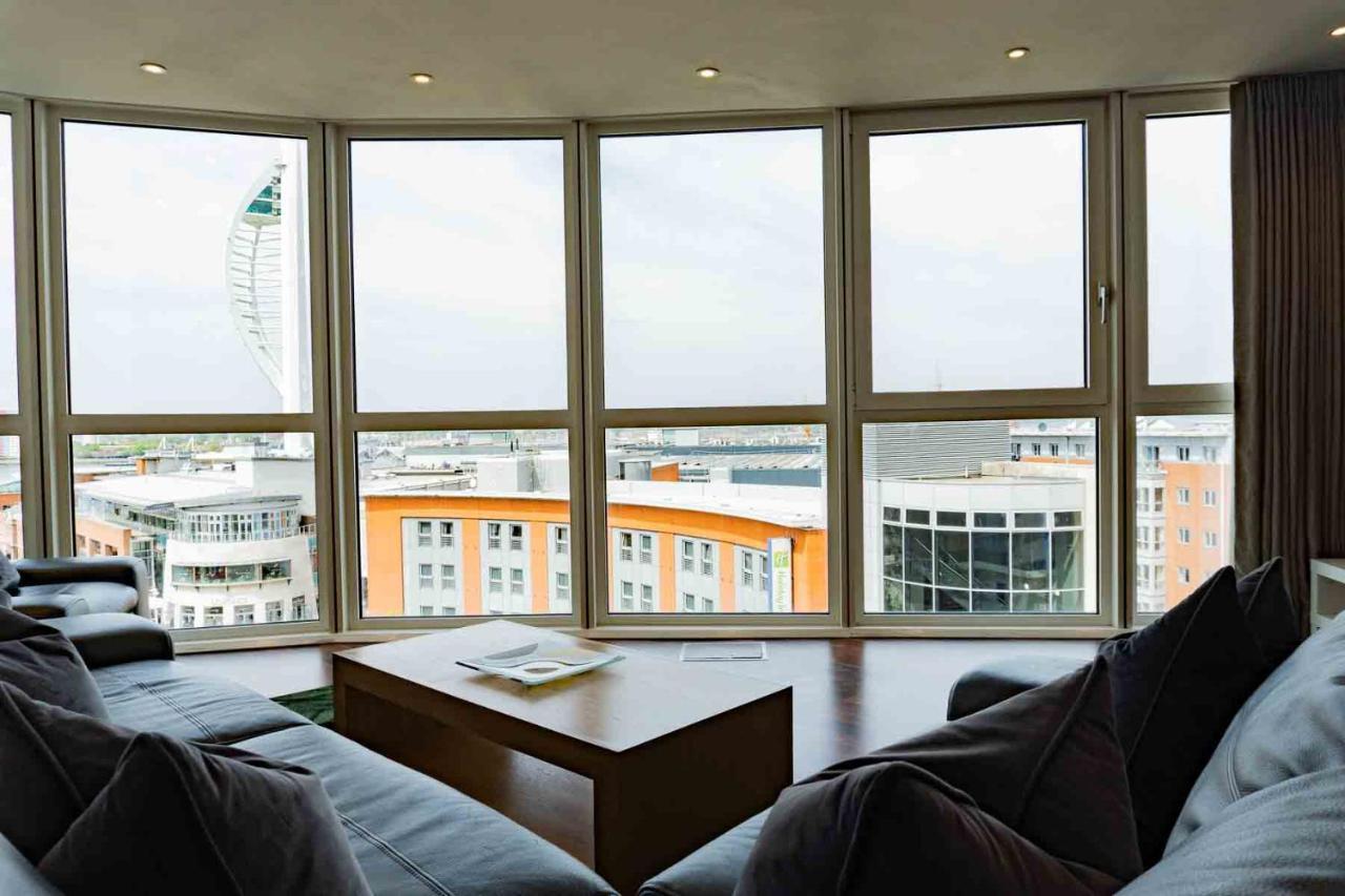 Gunwharf Quays Apartments Portsmouth Exteriér fotografie